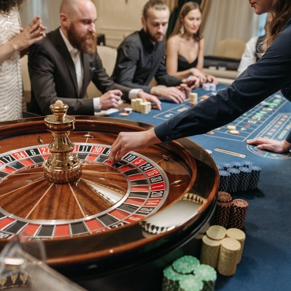 HOW TO START STREAMING CASINO GAMES IN 5 EASY STEPS