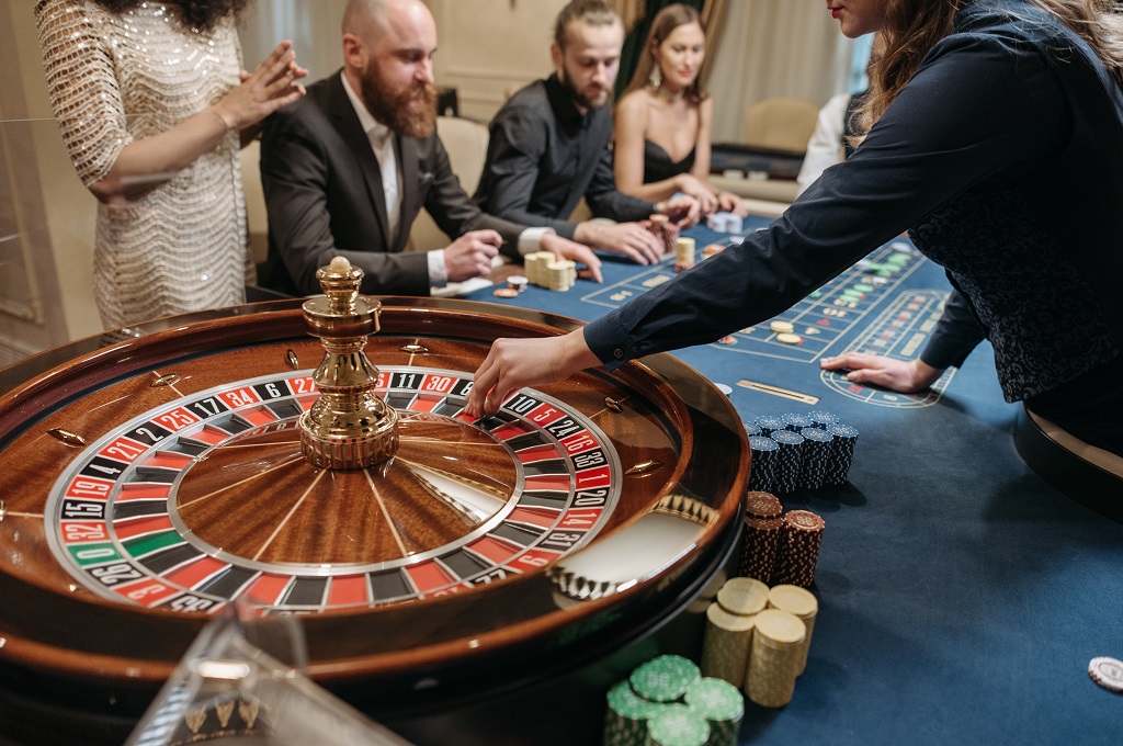 HOW ONLINE GAMBLING SWITCHED FROM DESKTOP TO MOBILE