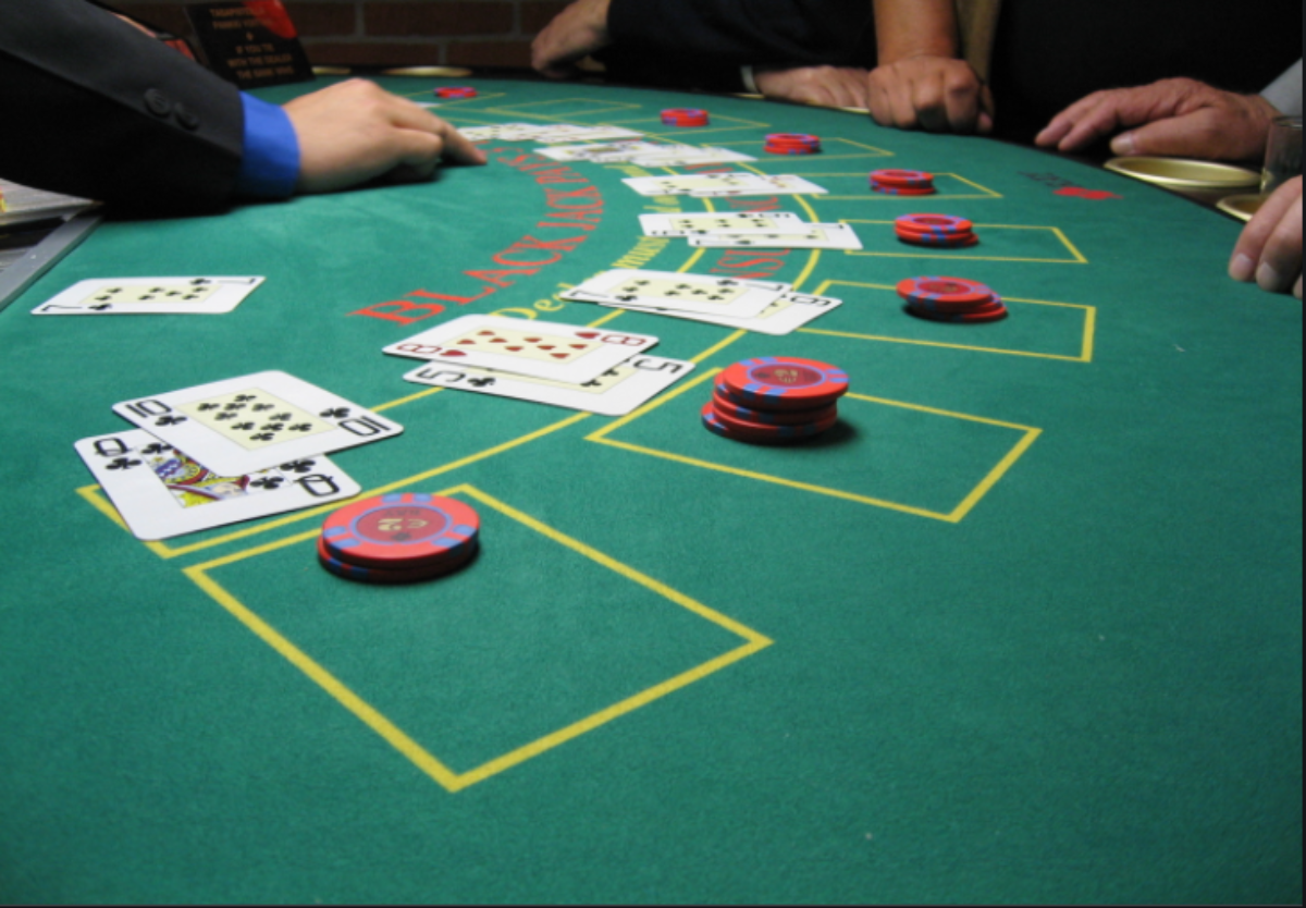 Live Dealer Casinos vs. RNG
